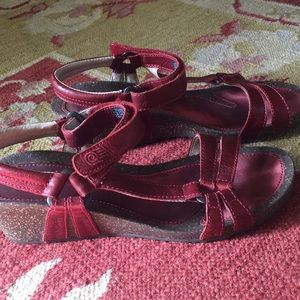 Teva Red Leather Wedge sandals size 9.5